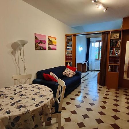 Ferienwohnung La Casa Fra Gli Ulivi Lerici Exterior foto
